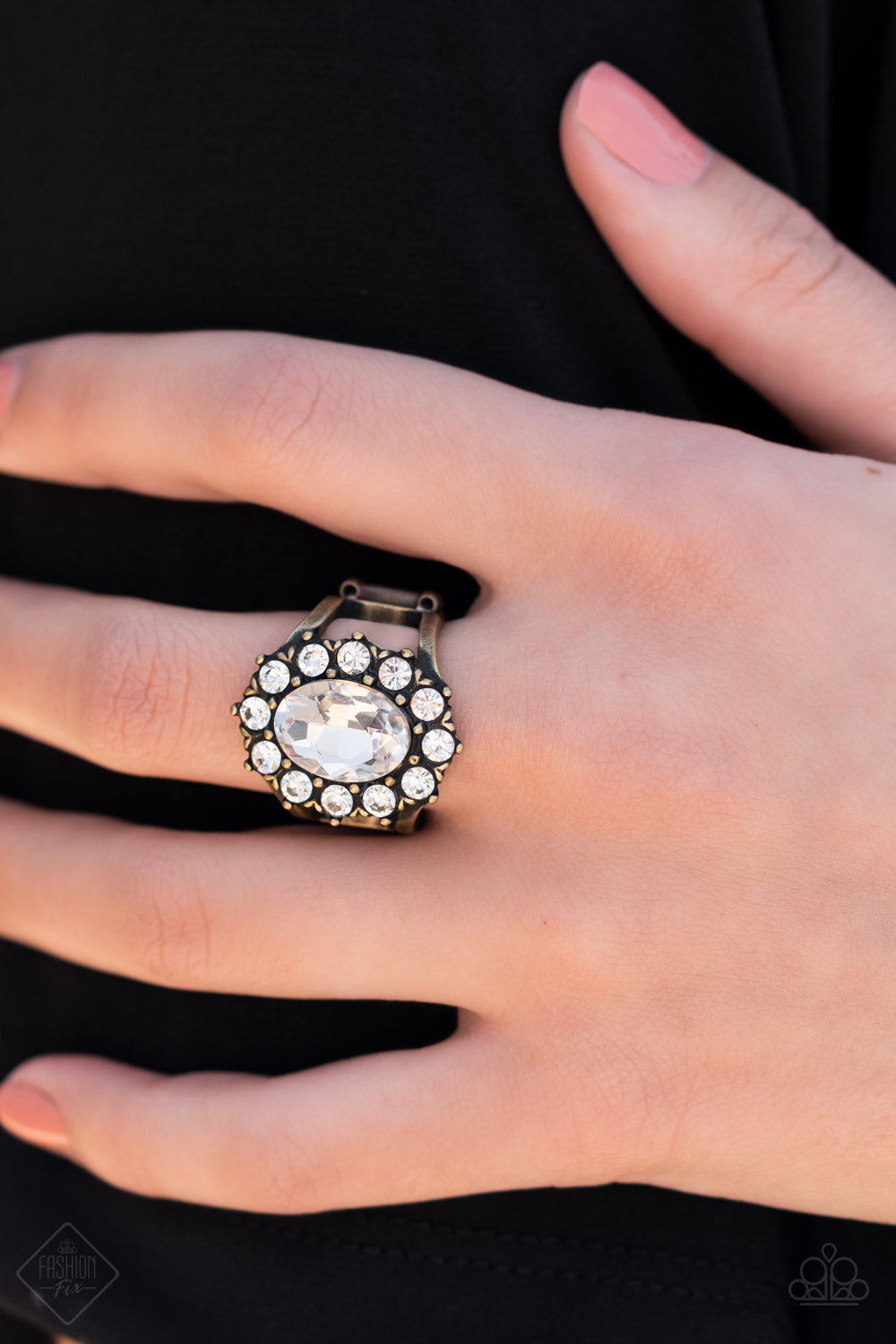 Mozie Magic Brass Ring
