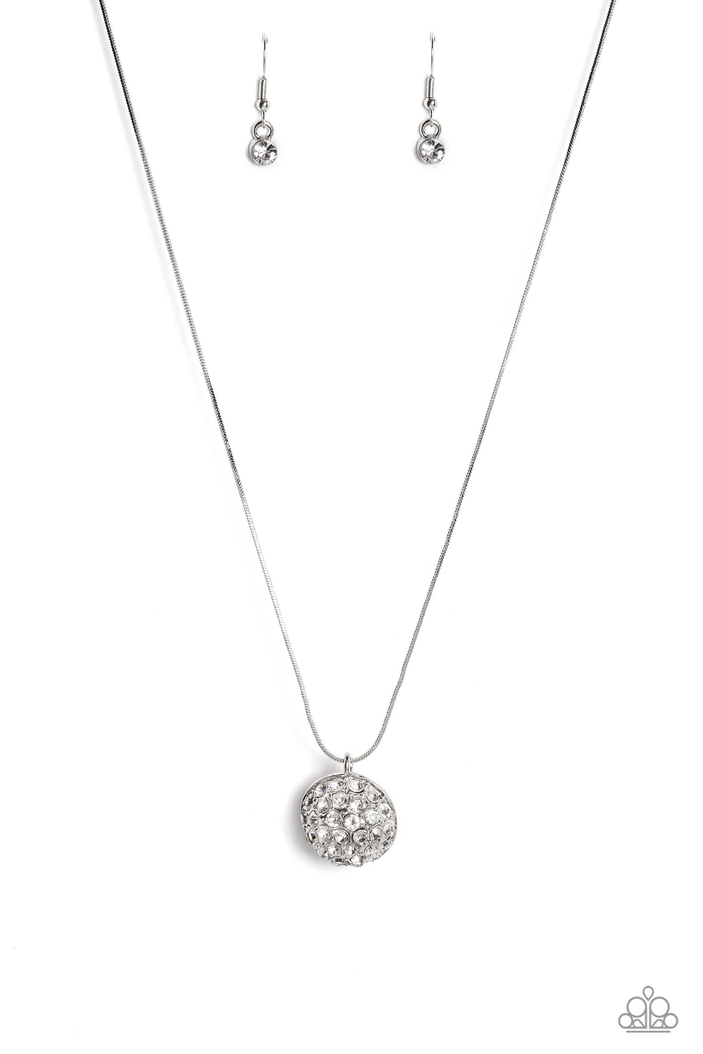Haute Hybrid White Pearl Silver Pendant Necklace